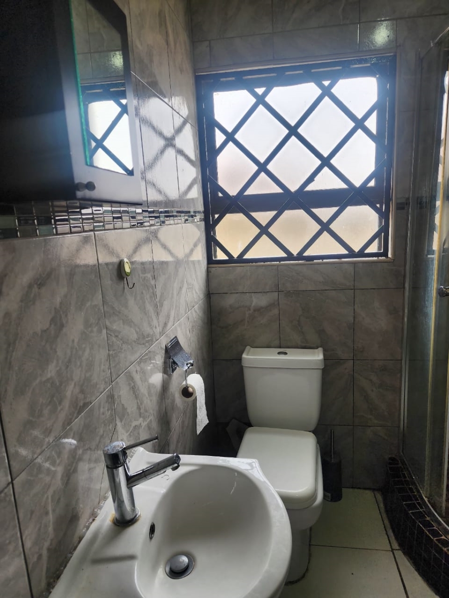 4 Bedroom Property for Sale in Flamwood North West